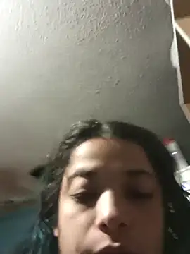 Elvishcassie  online show from 11, 5, 2026