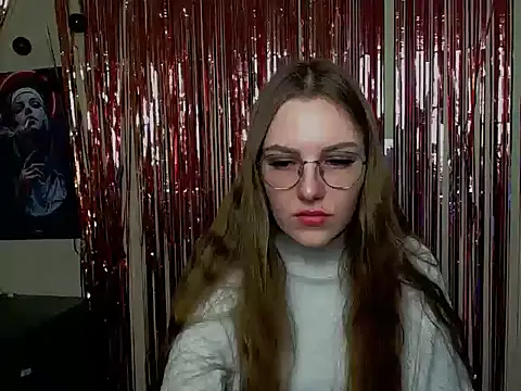 Snapshot of _AlMamiyy_ chatting on 27, 11, 2025 AlMamiyy online show from 27, 11, 2025