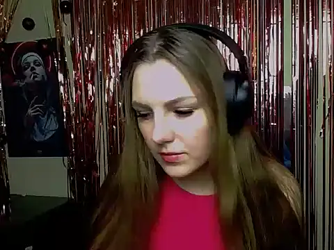 Snapshot of _AlMamiyy_ chatting on 29, 11, 2025 AlMamiyy online show from 29, 11, 2025