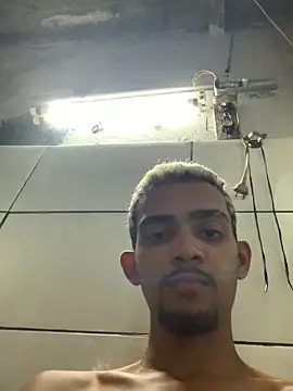 moreninhoP online show from 3, 1, 2025