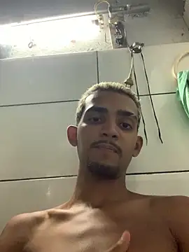 moreninhoP online show from 31, 12, 2024