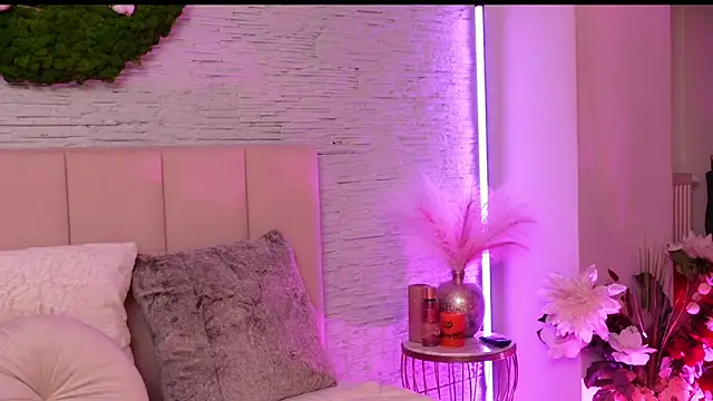 RachelSwaan online show from 24, 10, 2025