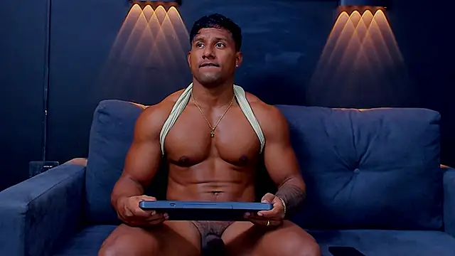 Snapshot of CallumMuscle chatting on 1, 3, 2025 CallumMuscle online show from 1, 3, 2025