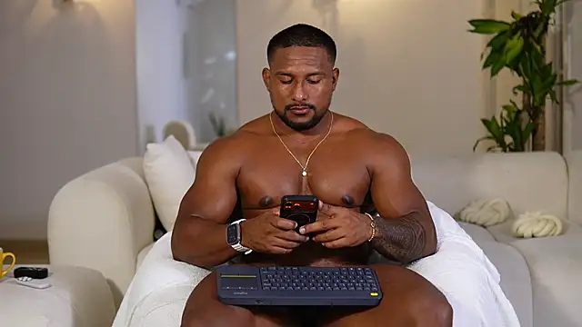 Snapshot of CallumMuscle chatting on 11, 6, 2026 CallumMuscle online show from 11, 6, 2026