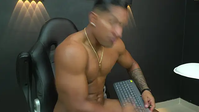 Snapshot of CallumMuscle chatting on 12, 1, 2025 CallumMuscle online show from 12, 1, 2025