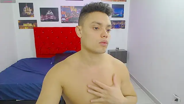 Booy Hott online show from 30, 1, 2025