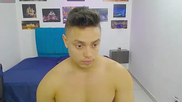 Booy Hott online show from 23, 1, 2025