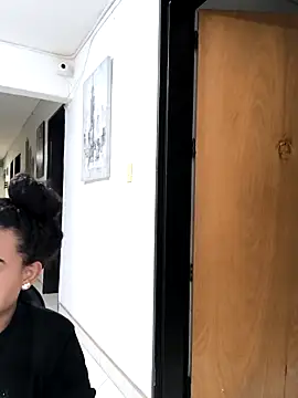 evafoxs online show from 5, 11, 2025