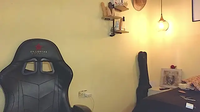 evafoxs online show from 24, 11, 2025