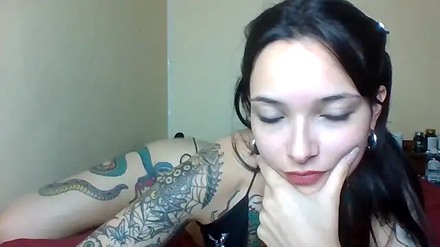 felinebitxx online show from 17, 2, 2025