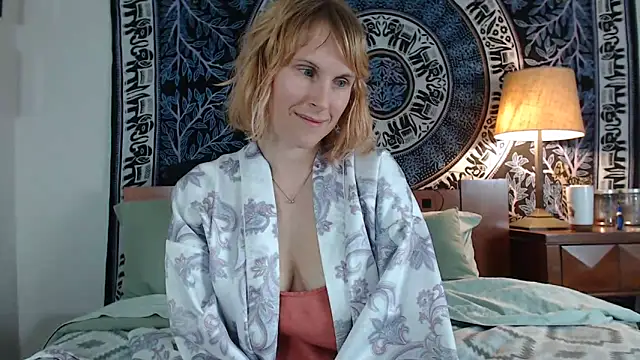 Cutikatxoxo online show from 20, 2, 2025