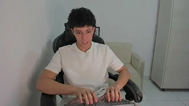 enzo sloran online show from 6, 3, 2026