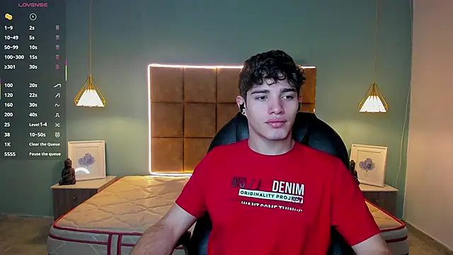 AlejooTwink online show from 3, 10, 2025