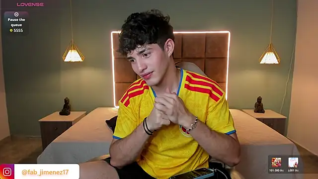 Snapshot of AlejooTwink chatting on 18, 6, 2026 AlejooTwink online show from 18, 6, 2026