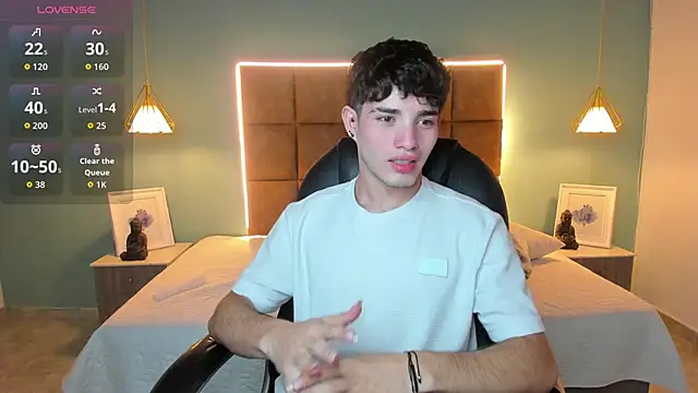 AlejooTwink online show from 28, 11, 2025