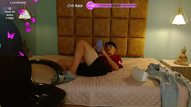 AlejooTwink online show from 14, 3, 2025