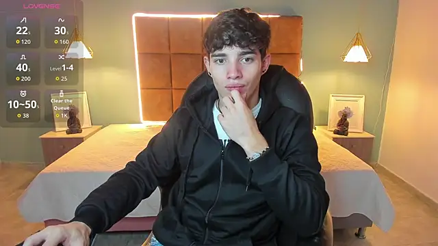 AlejooTwink online show from 6, 11, 2025