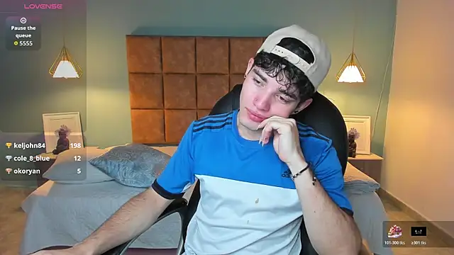 AlejooTwink online show from 15, 11, 2025