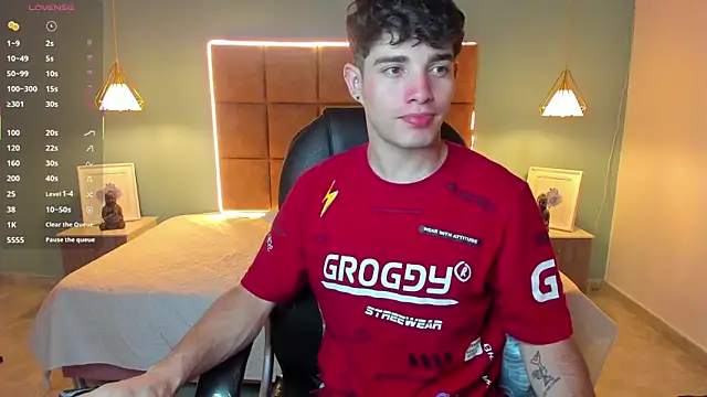 AlejooTwink online show from 19, 10, 2025