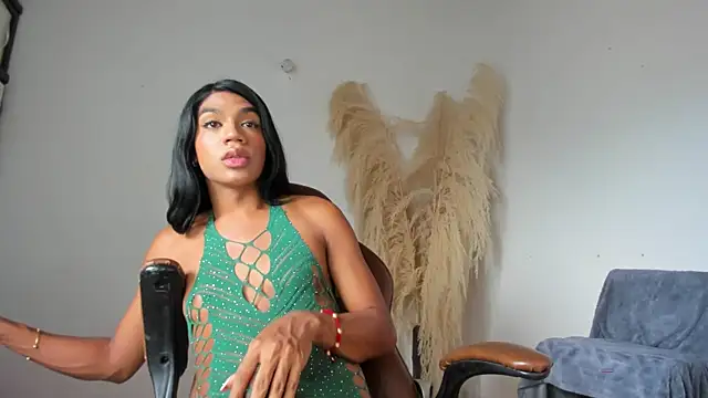 Snapshot of Sharicklovee chatting on 14, 5, 2026 Sharicklovee online show from 14, 5, 2026
