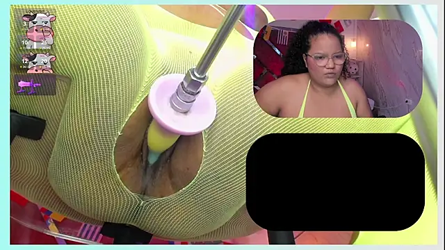 Snapshot of MhiaRey chatting on 17, 6, 2026 MhiaRey online show from 17, 6, 2026