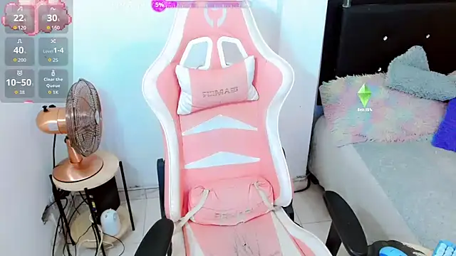 Kylie martinez online show from 8, 11, 2025