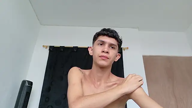 Noah tyler  online show from 24, 10, 2025