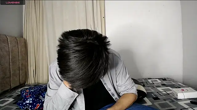 Yellowpokemon23 online show from 14, 11, 2025