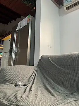 Leo bunny hot online show from 19, 12, 2025