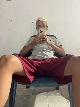 Leo bunny hot online show from 16, 12, 2025