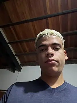 Leo bunny hot online show from 24, 10, 2025