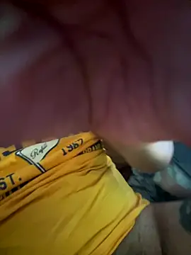 Snapshot of BouncyStrip9 chatting on 5, 11, 2025 BouncyStrip9 online show from 5, 11, 2025