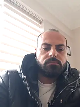 krzantem3454 online show from 12, 12, 2024