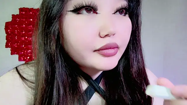 amina moonlightt online show from 20, 2, 2025