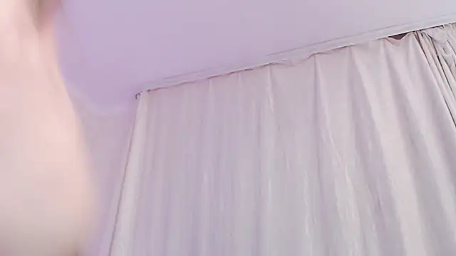 amelia sunlight online show from 14, 5, 2026
