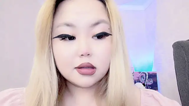 Snapshot of amelia_sunlight chatting on 5, 3, 2025 amelia sunlight online show from 5, 3, 2025