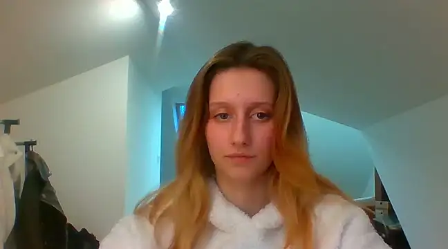 LUNA delight online show from 8, 1, 2025