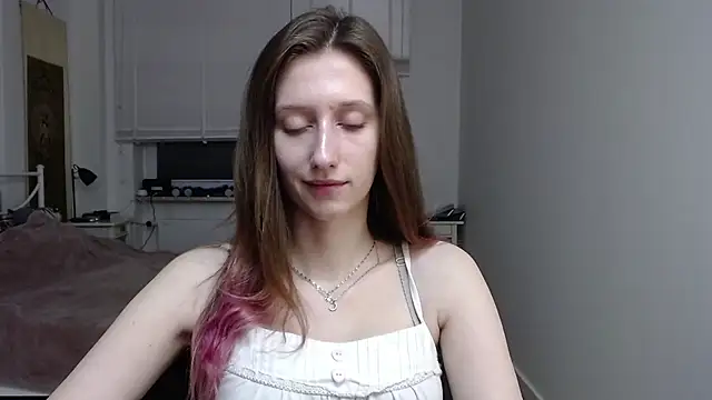 LUNA delight online show from 17, 12, 2025