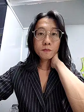 shampoo online show from 6, 5, 2026