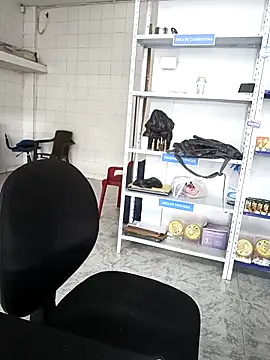 Megan jennerr online show from 16, 12, 2025