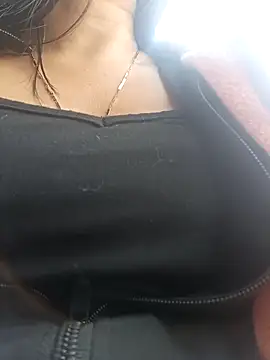 Megan jennerr online show from 4, 2, 2026