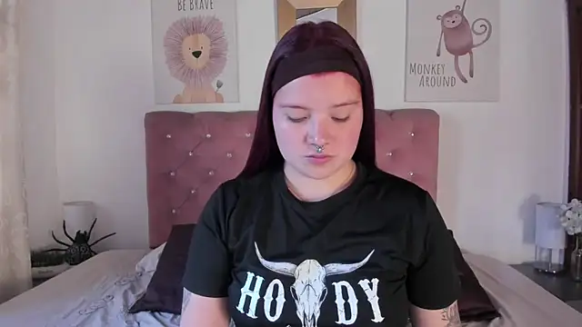 CelessteRedds online show from 11, 11, 2025