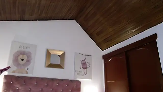 CelessteRedds online show from 7, 3, 2026