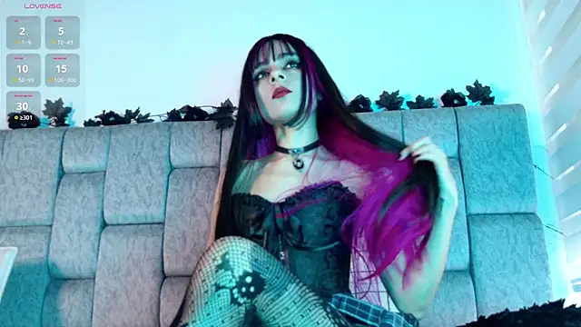 Alice noir online show from 3, 11, 2025