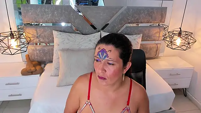 Slut Milf  online show from 9, 7, 2026