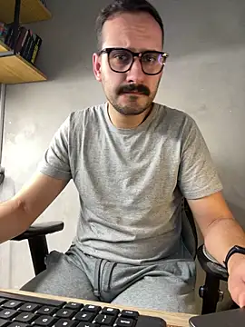 Snapshot of Superdad chatting on 22, 9, 2025 Superdad online show from 22, 9, 2025