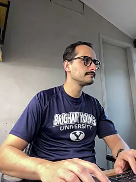 Snapshot of Superdad chatting on 7, 12, 2024 Superdad online show from 7, 12, 2024