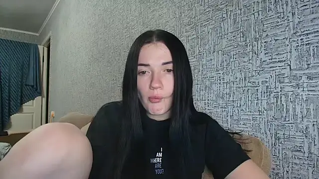 Liana diva online show from 10, 2, 2026