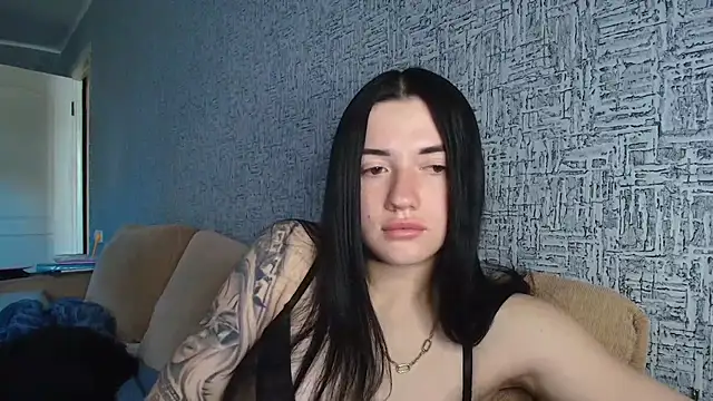 Liana diva online show from 16, 4, 2026