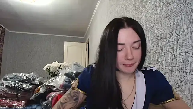 Liana diva online show from 15, 2, 2026